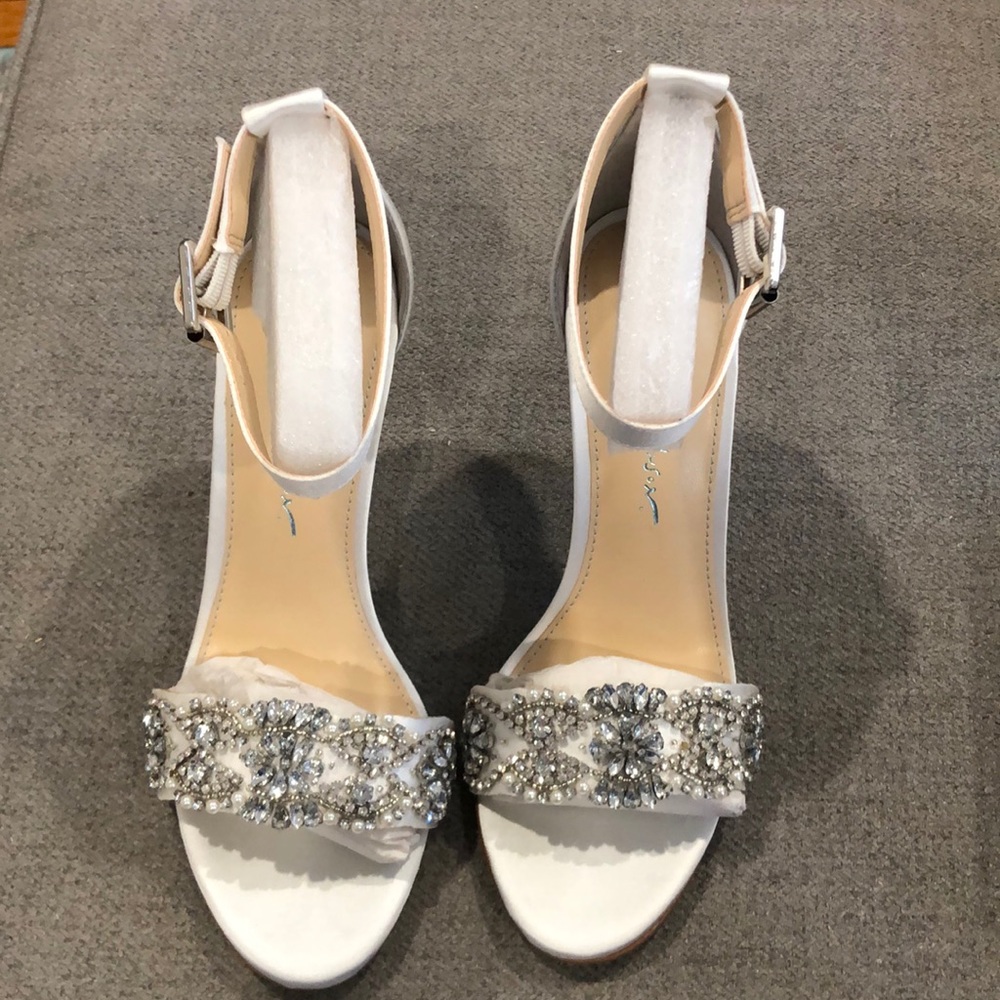 Bridal shoes